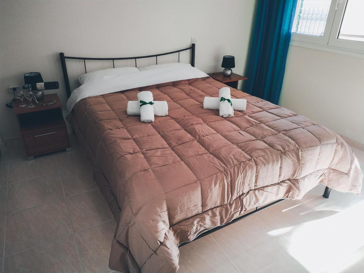 Jasmine Apartment - Nafplio Town Екстер'єр фото