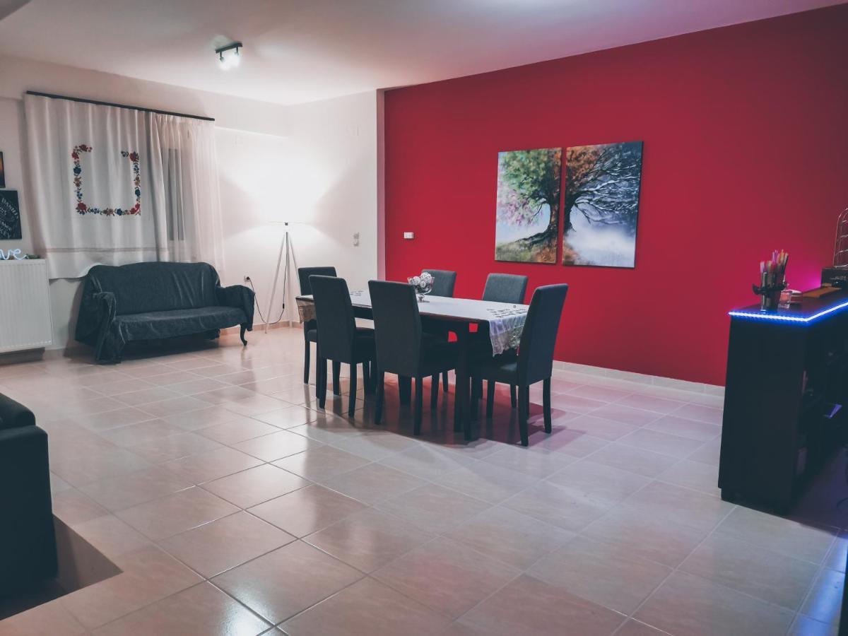 Jasmine Apartment - Nafplio Town Екстер'єр фото