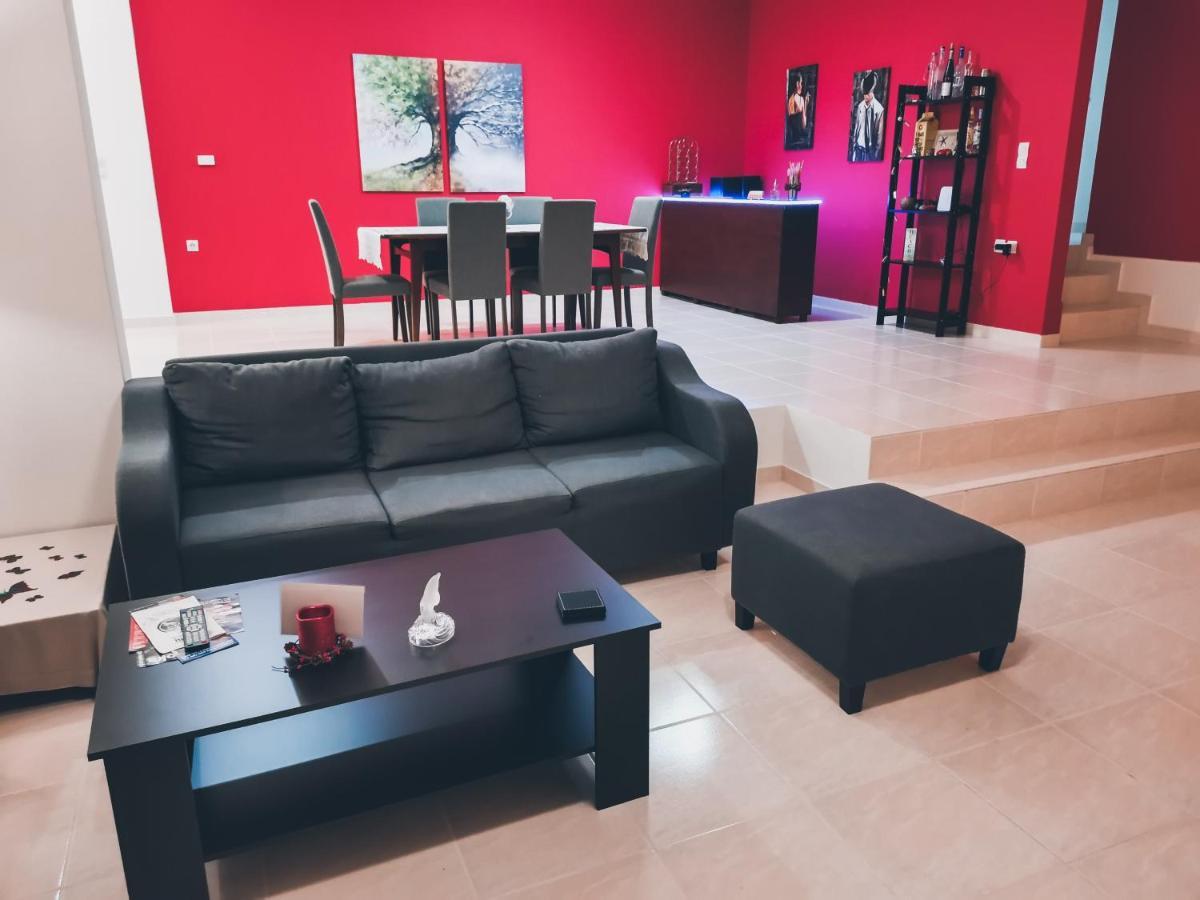 Jasmine Apartment - Nafplio Town Екстер'єр фото