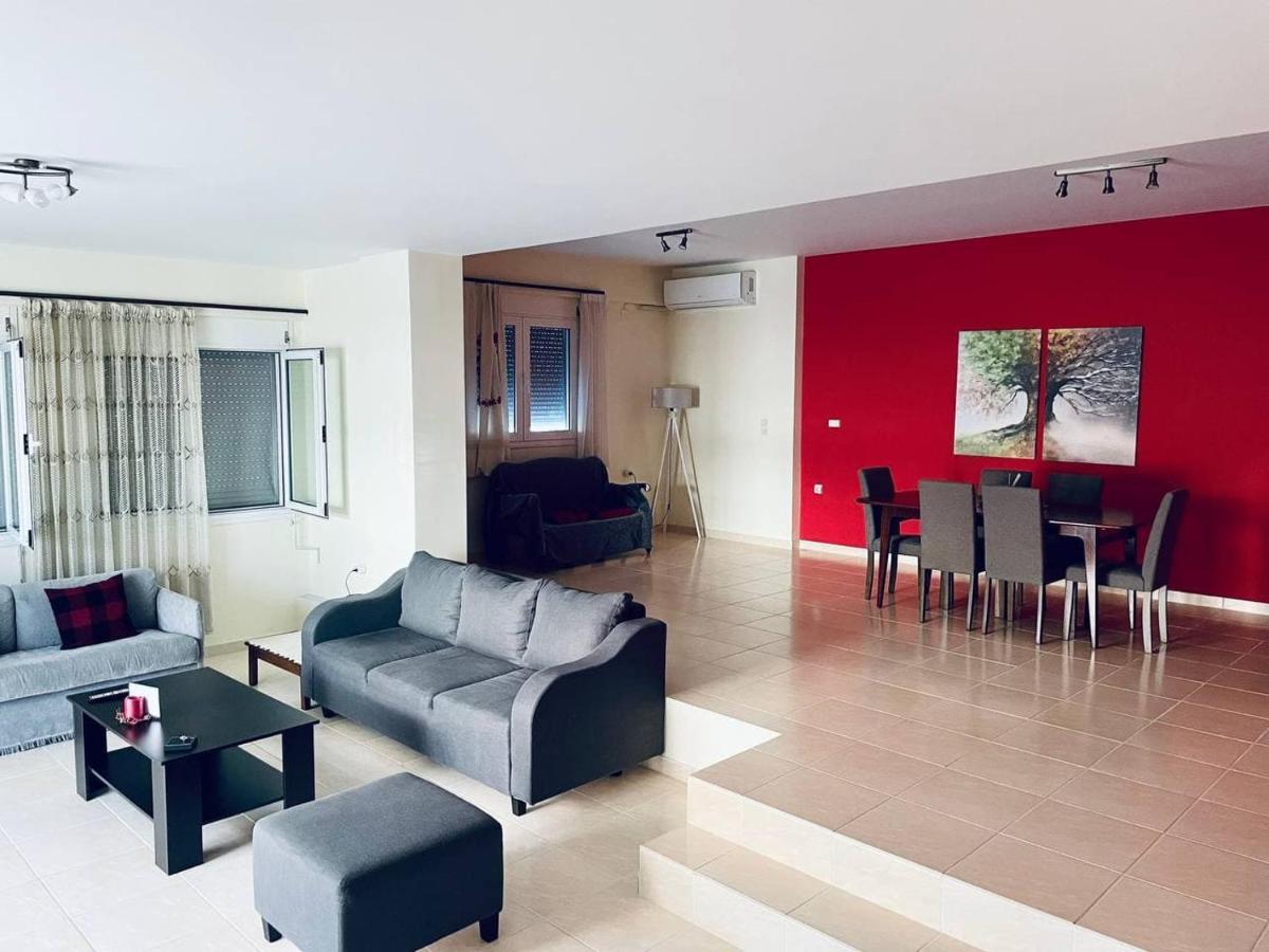 Jasmine Apartment - Nafplio Town Екстер'єр фото